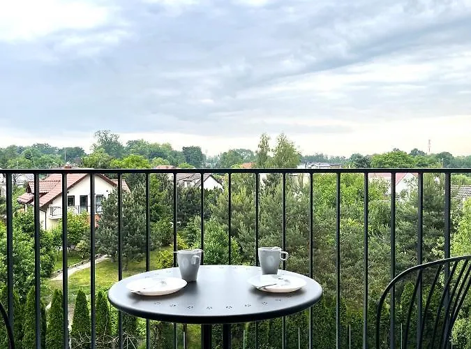 Zarembowicza 36 - Self Check-in 20h - Parking &lift Apartment