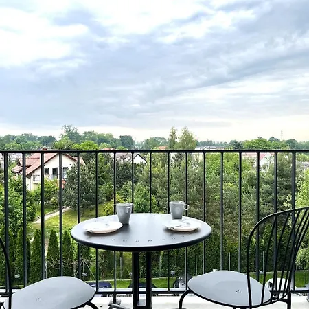 Zarembowicza 36 - Self Check-in 20h - Parking &lift Apartment